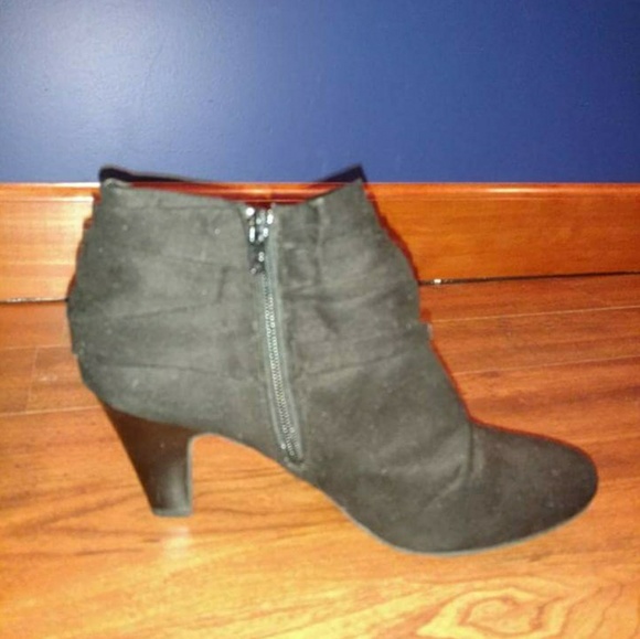 Black Suede Ankle Bootie - Picture 4 of 8
